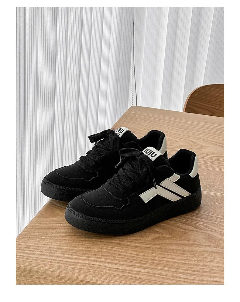 Concise Retro Thick Soled Casual Sports 2025 Spring New Fashion Trend Comfortable Non Slip Shoes Low Top Platform Sneakers
