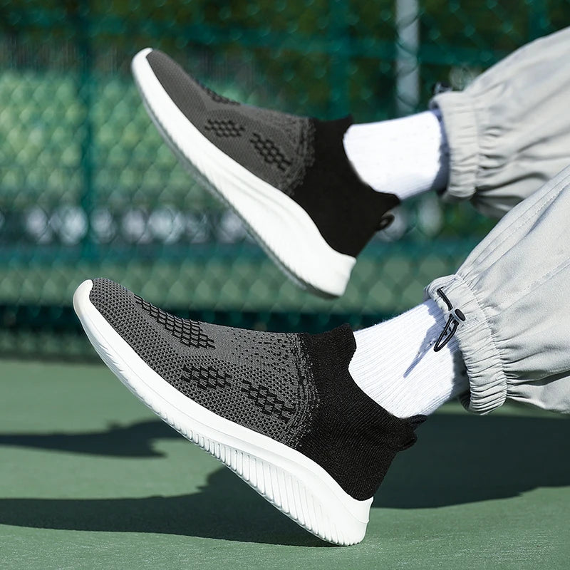 Men's Walking Tennis Shoes Lightweight Sports Casual Sports Overshoes Lightweight Comfortable Loafers