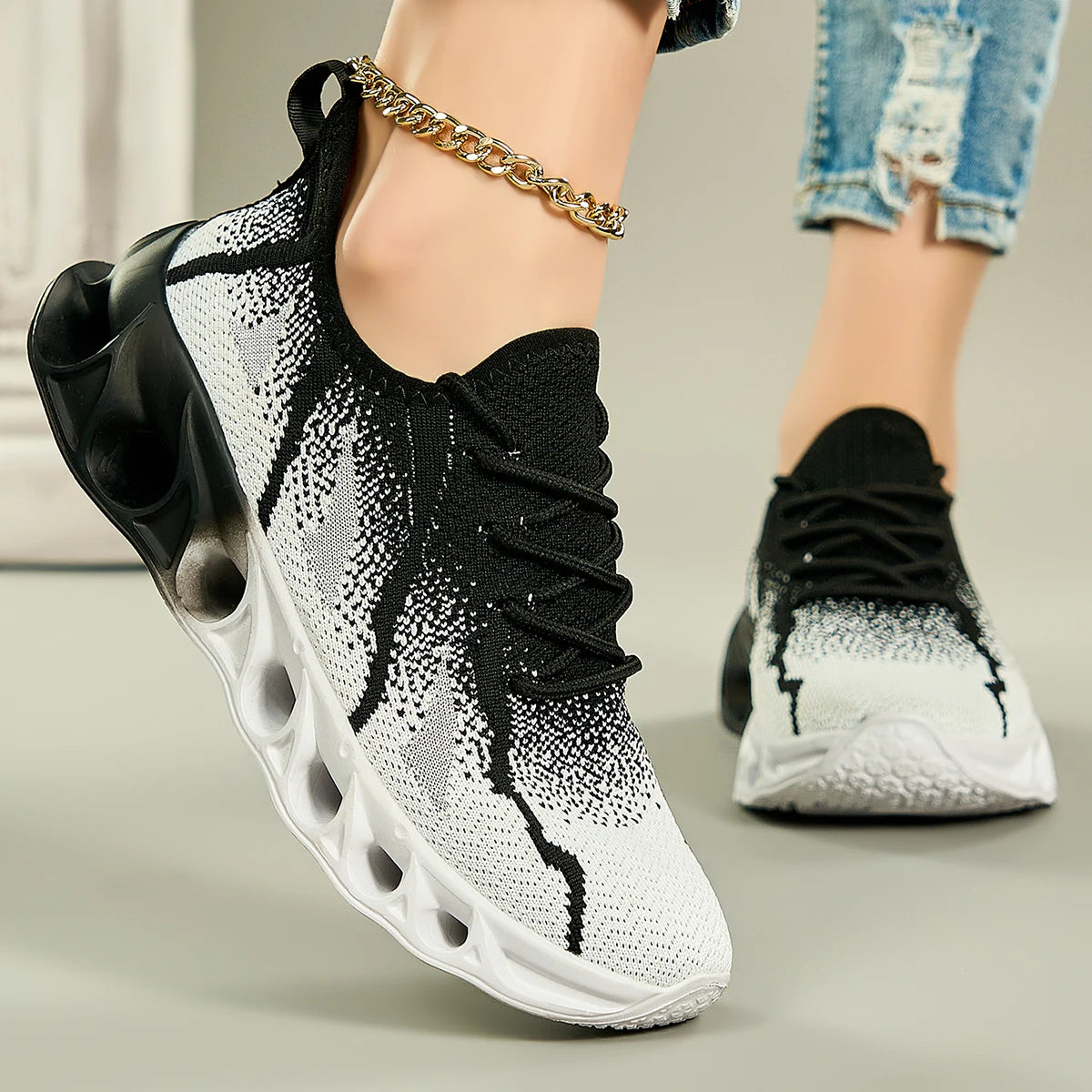 Women's Shoes 2025 New Summer Breathable Mesh Sports Mesh Shoes Casual Couple Blade Running Trendy Shoes