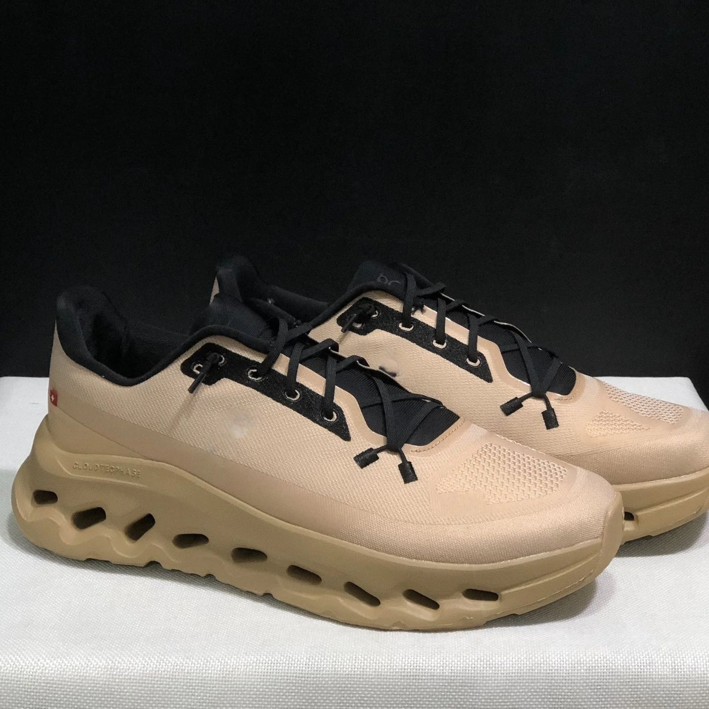 Monster Shoes On/Onand Running New Trendy Sports Shoes for Men and Women Long Distance Running Shoes