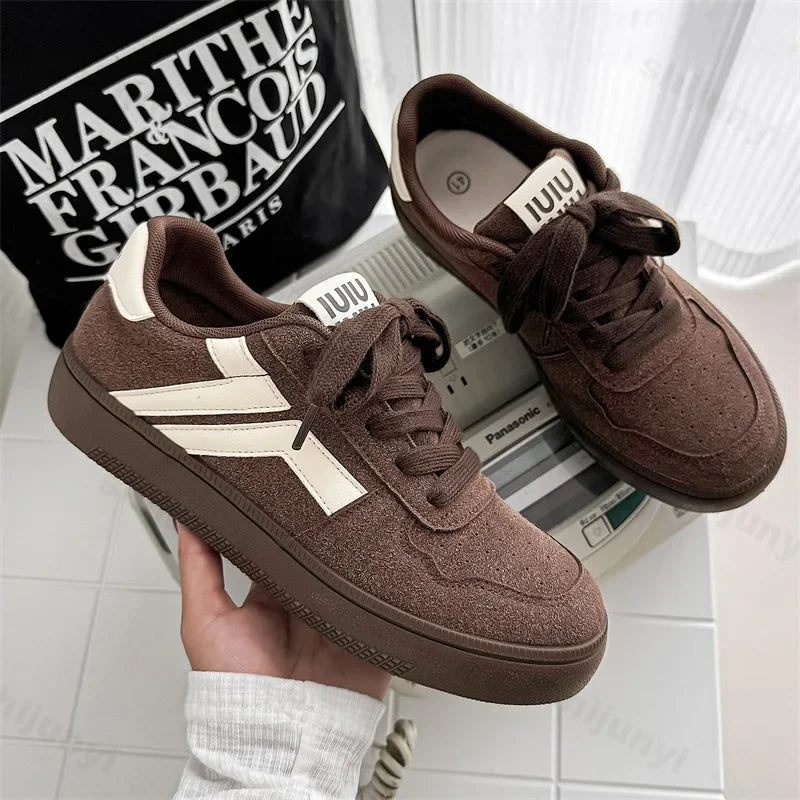 Concise Retro Thick Soled Casual Sports 2025 Spring New Fashion Trend Comfortable Non Slip Shoes Low Top Platform Sneakers