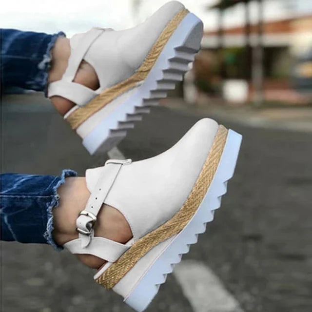 Woman Vintage Wedge Platform Sandals