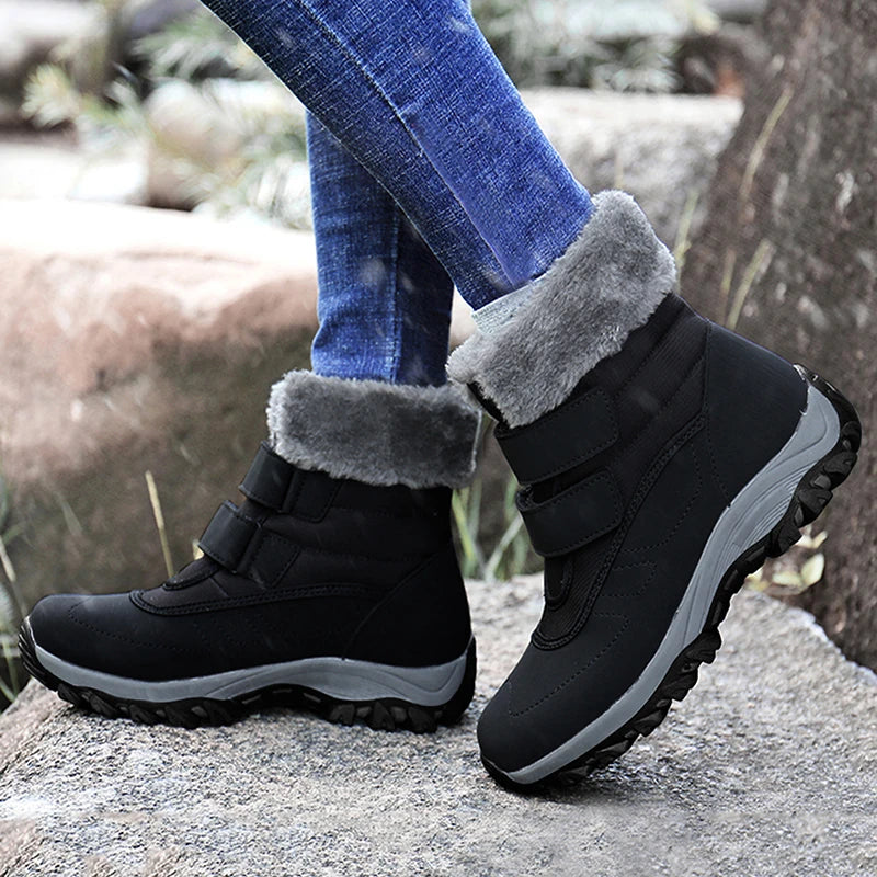 Women's Waterproof Fur Hiking Boots