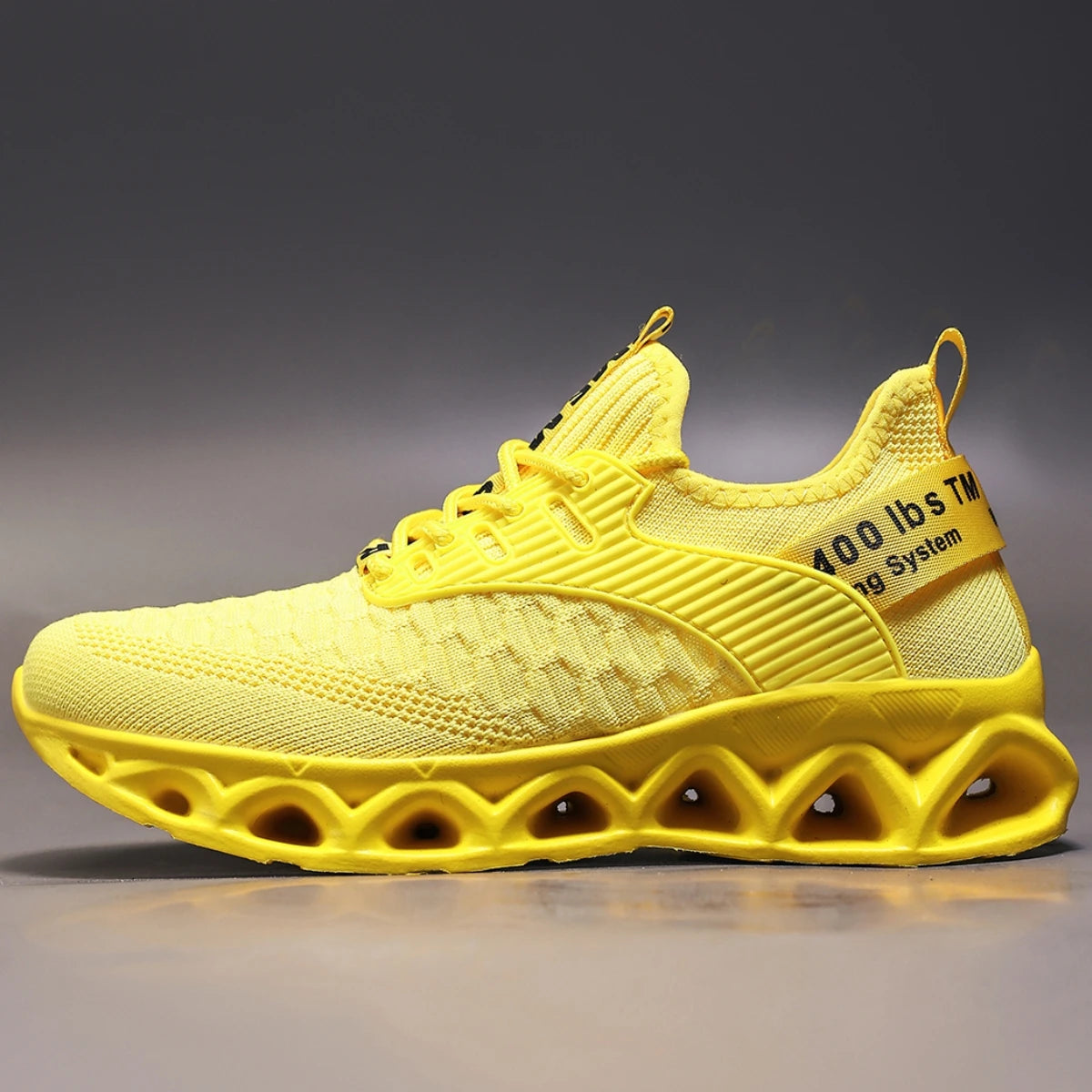 Women's running shoes, lightweight mesh, breathable and comfortable flat soft tennis shoes, blade sports shoes for women