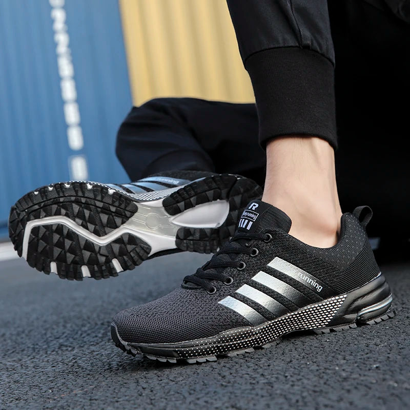 Lightweight Breathable Sports Shoes